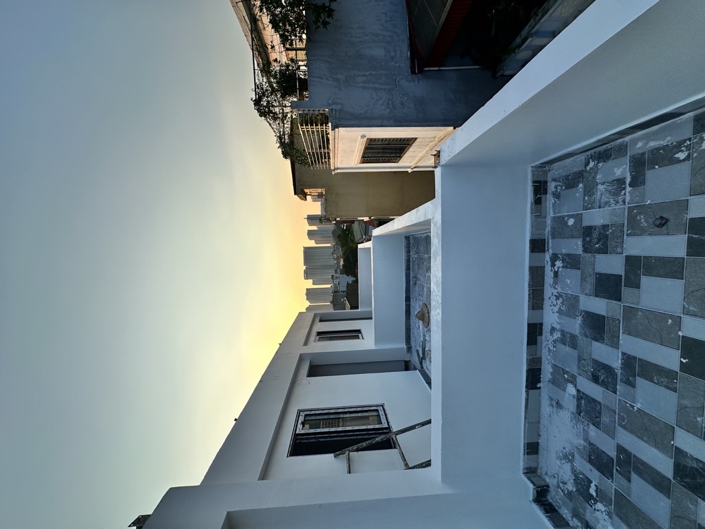 Bán nhà Vĩnh Hưng - diện tích 30m2 5 tầng - mặt ngõ ô tô - giá 9,7 tỷ