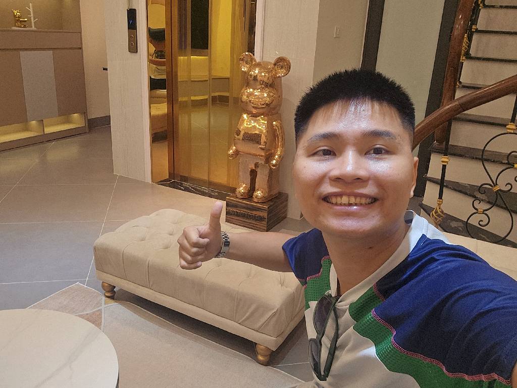 Bán nhà Thịnh Quang - diện tích 40m2 7 tầng - Ô TÔ 30M - NHÀ MỚI COONG - giá 14,9 tỷ