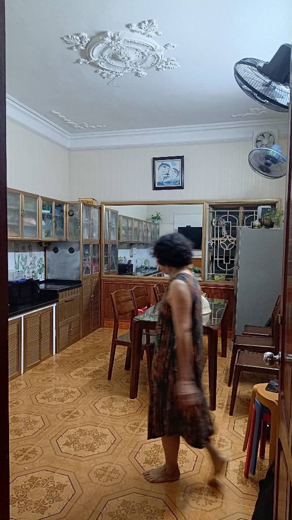 Bán nhà Láng Hạ - diện tích 90m2 4 tầng - Nhà đẹp hiếm có - giá 22,5 tỷ