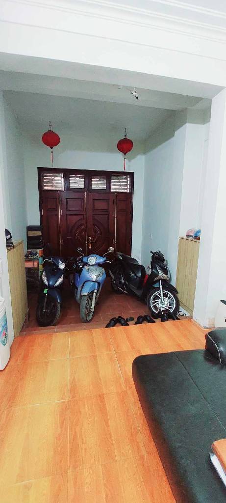 Bán nhà Yên Lãng - diện tích 70m2 4 tầng - Ô TÔ ĐỖ CỬA - giá 21,6 tỷ