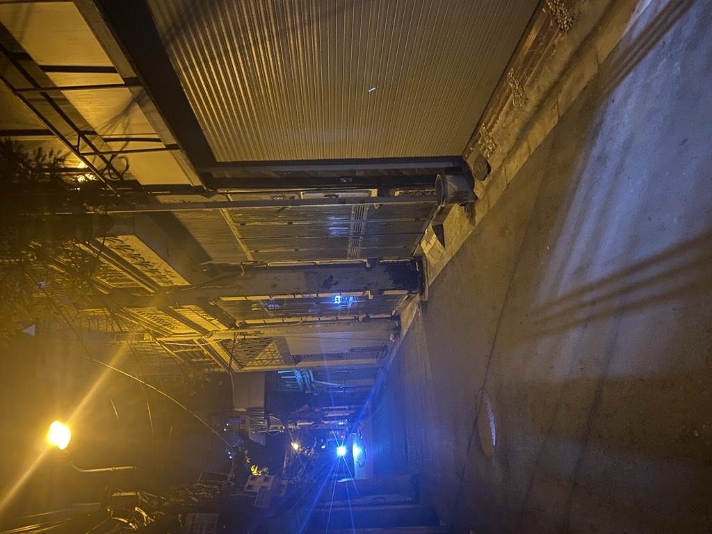 Bán nhà Bằng Liệt - diện tích 39,1m2 5 tầng - Ô TÔ ĐỖ CỬA - giá 11 tỷ