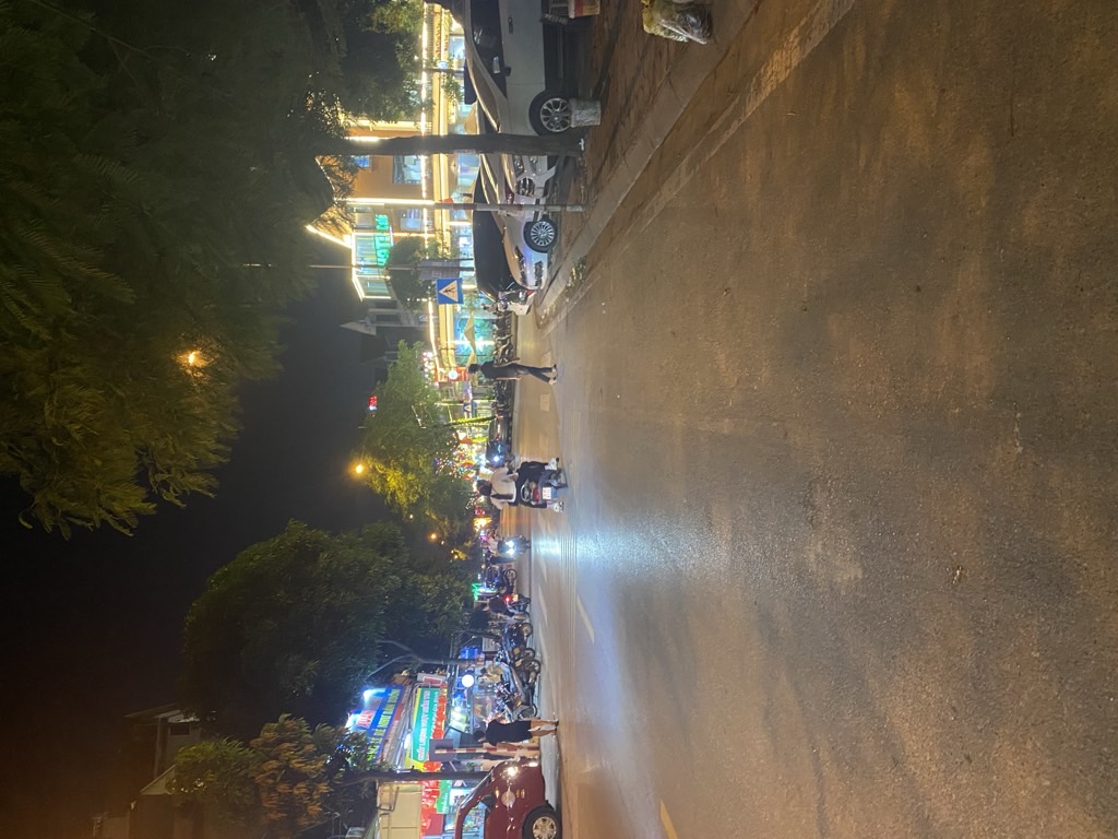 Bán nhà Bằng Liệt - diện tích 39,1m2 5 tầng - Ô TÔ ĐỖ CỬA - giá 11 tỷ