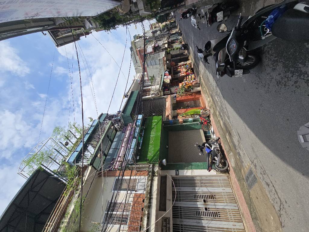 Bán nhà Hoàng Đạo Thành - diện tích 50.7m2 4 tầng - 2 mặt thoáng - giá 16,5 tỷ