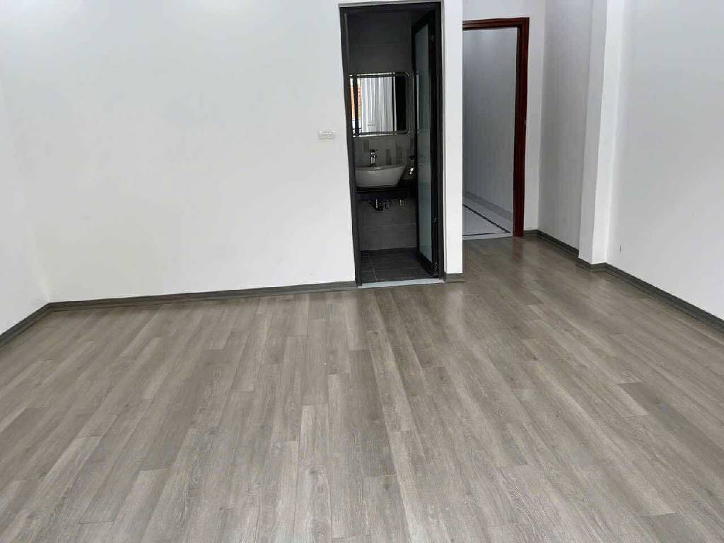 Bán nhà Kim Ngưu - diện tích 67.8m2 5 tầng - ô tô tránh - giá 15,6 tỷ