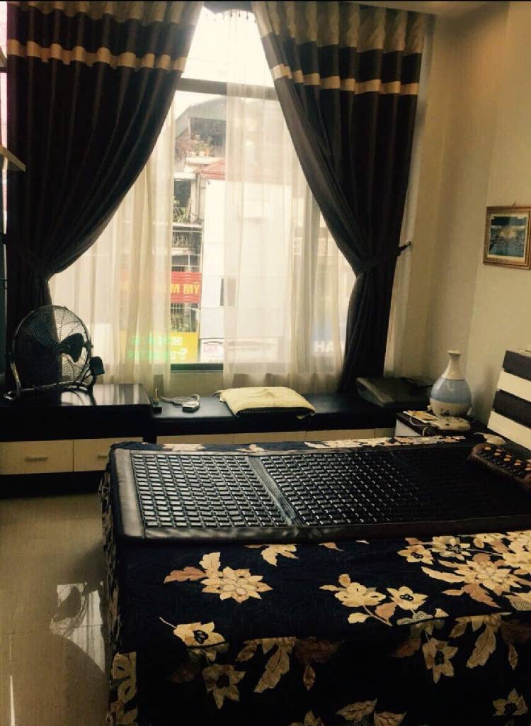 Bán nhà Tôn Đức Thắng - diện tích 34,6m2 5 tầng - Lô góc 2 thoáng, mặt phố kinh doanh Vip bậc nhất - giá 17,7 tỷ