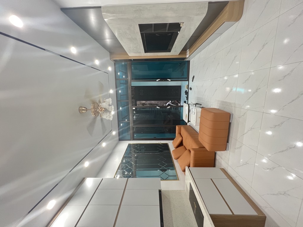 Bán nhà Đê Trần Khát Chân - diện tích 46m2 5 tầng - Mặt ngõ thông - giá 12,8 tỷ