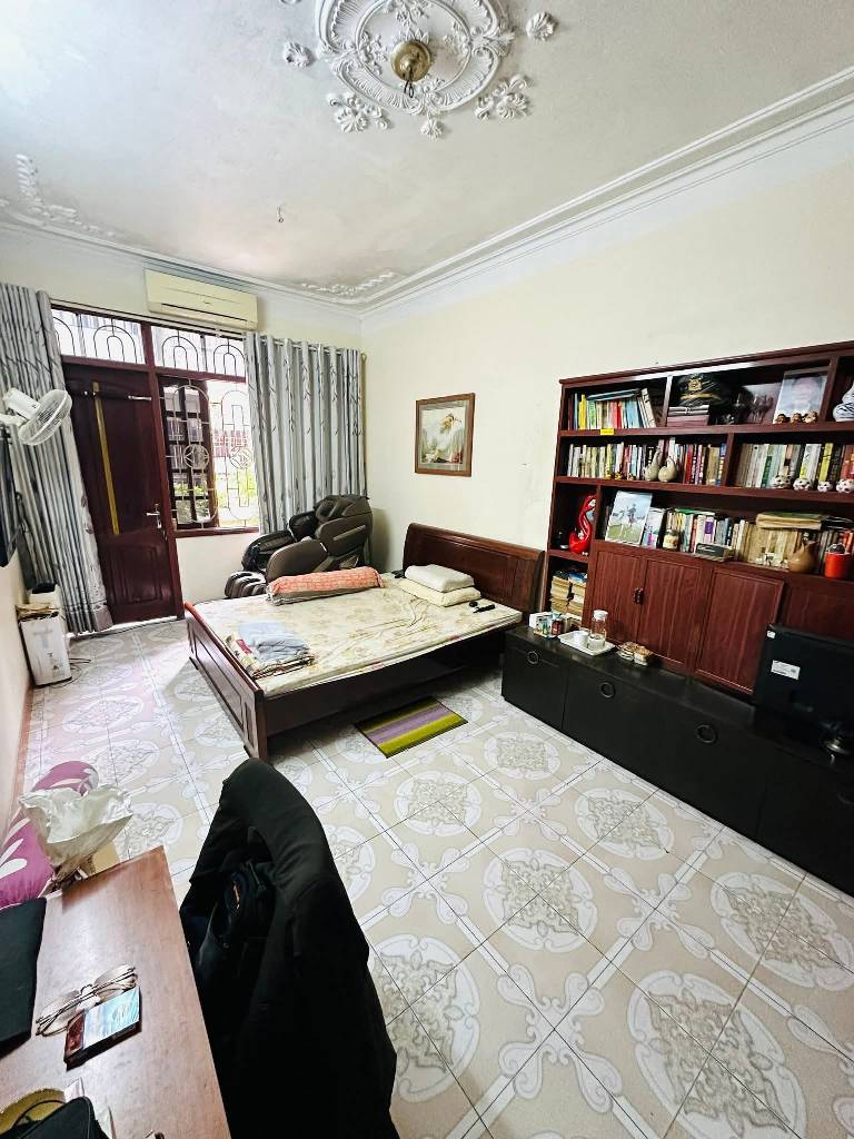 Bán nhà Láng Hạ - diện tích 90m2 4 tầng - Nhà đẹp hiếm có - giá 22,5 tỷ