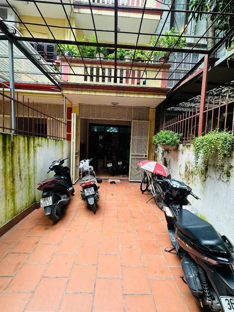 Bán nhà Láng Hạ - diện tích 90m2 4 tầng - Nhà đẹp hiếm có - giá 22,5 tỷ