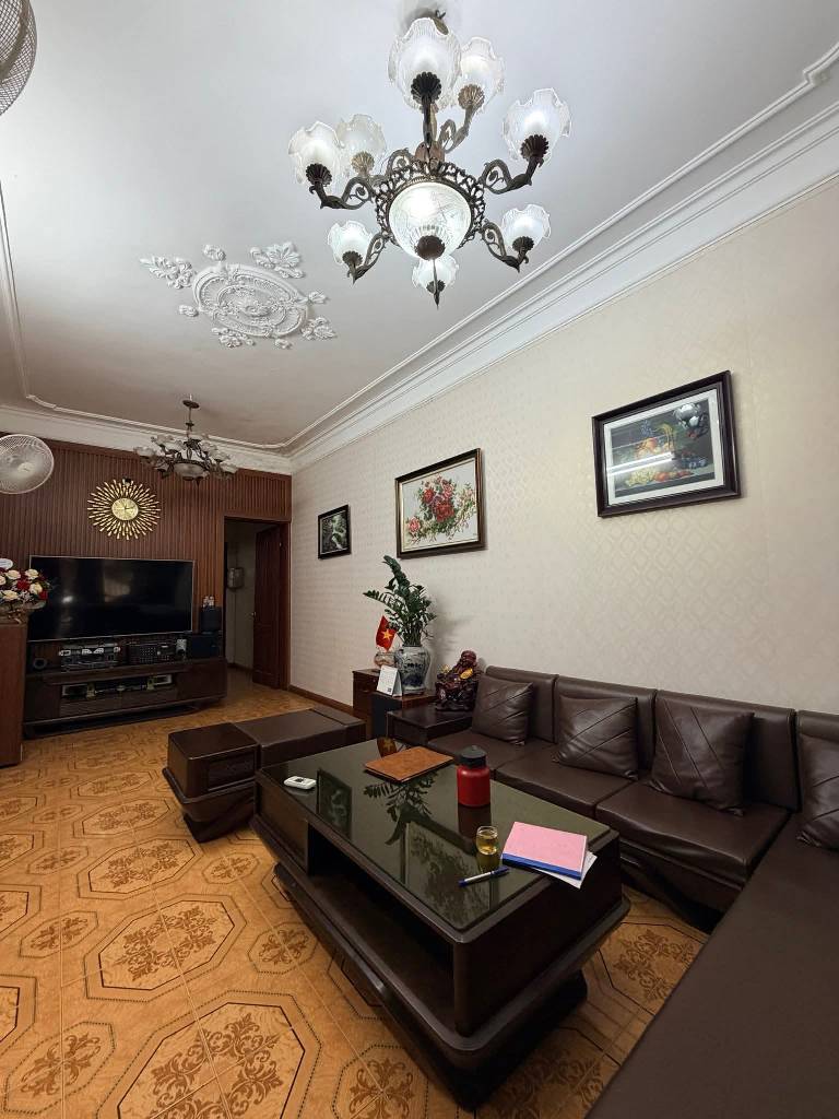 Bán nhà Láng Hạ - diện tích 90m2 4 tầng - Nhà đẹp hiếm có - giá 22,5 tỷ