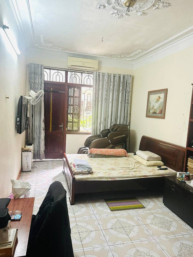 Bán nhà Láng Hạ - diện tích 90m2 4 tầng - Nhà đẹp hiếm có - giá 22,5 tỷ