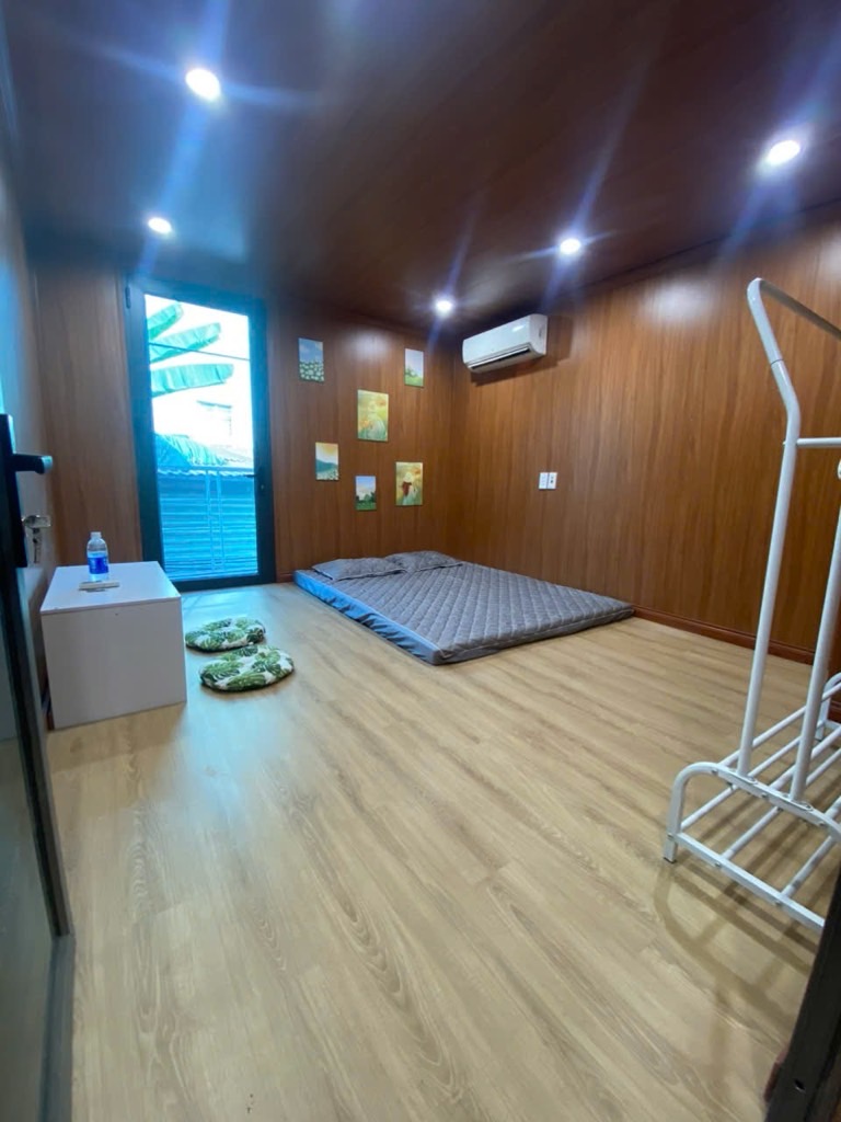 Bán nhà Vũ Tông Phan - diện tích 30.5m2 2 tầng - Lô góc - giá 3 tỷ