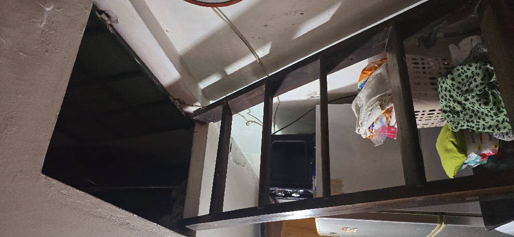 Bán nhà Khâm Thiên - diện tích 35,6m2 3 tầng - Căn góc 2 thoáng - giá 21 tỷ