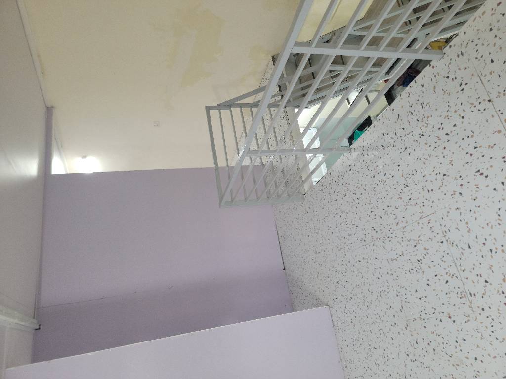 Bán nhà Vĩnh Hoàng - diện tích 31m2 2 tầng - Ô TÔ TRÁNH ĐỖ XẾP - giá 1,55 tỷ