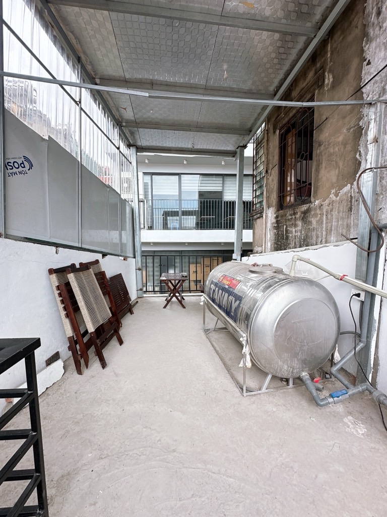 Bán nhà Trần Khát Chân - diện tích 12m2 4 tầng - mặt ngõ su cóc chạy - giá 2,35 tỷ