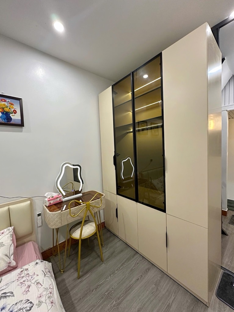 Bán nhà Chùa Liên Phái - diện tích 16m2 4 tầng - BA GÁC ĐỖ CỬA - giá 4,5 tỷ