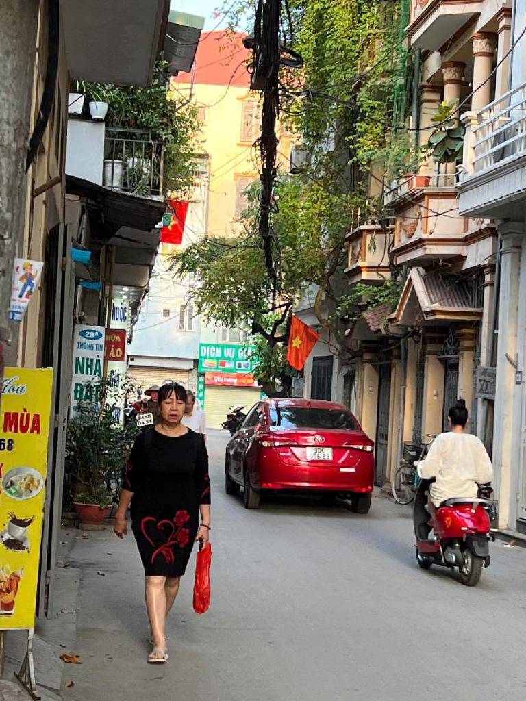 Bán nhà Bùi Xương Trạch - diện tích 58.9m2 1 tầng - Mặt ngõ thông, kinh doanh đỉnh - giá 17,8 tỷ