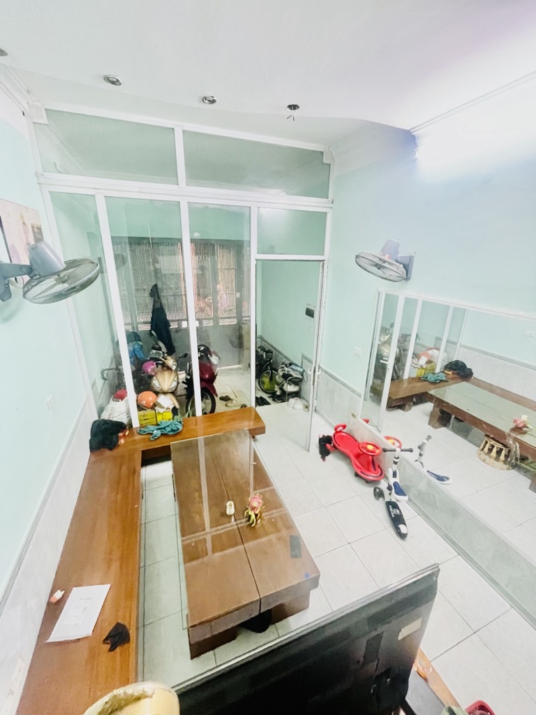 Bán nhà ngõ 192 Lê Trọng Tấn - 43m2 4 tầng - ô tô tránh, kinh doanh đỉnh - giá 16,8 tỷ Bán nhà ngõ 192 Lê Trọng Tấn - 43m2 4 tầng - ô tô tránh, kinh doanh đỉnh - giá 16,8 tỷ