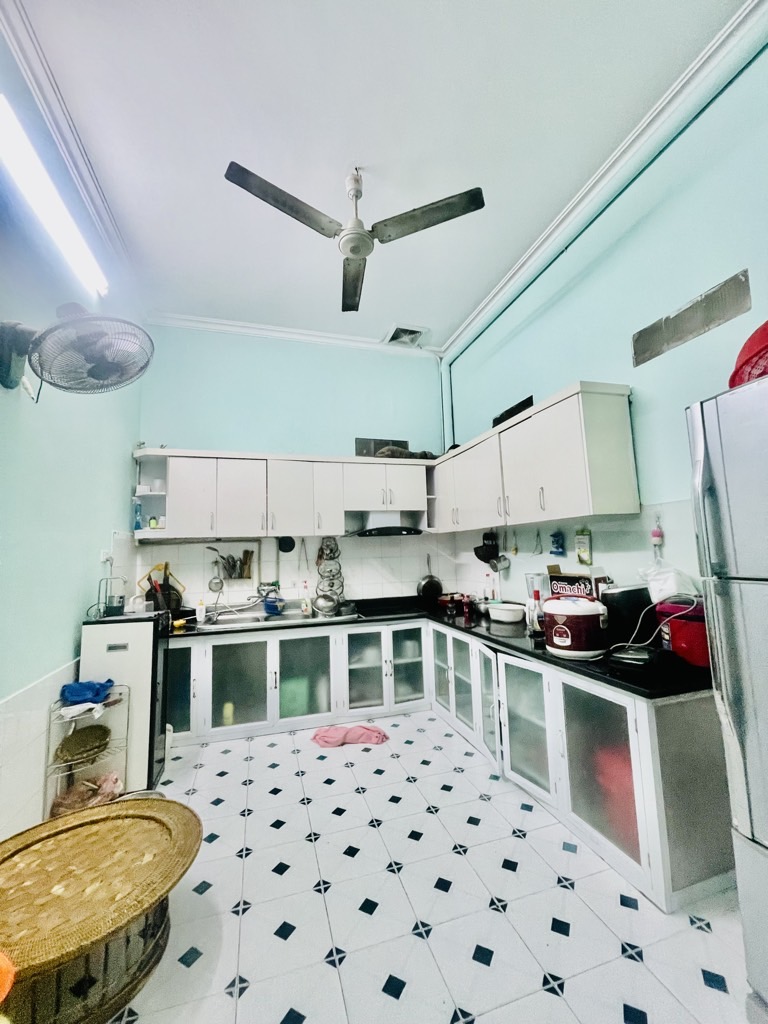 Bán nhà ngõ 192 Lê Trọng Tấn - 43m2 4 tầng - ô tô tránh, kinh doanh đỉnh - giá 16,8 tỷ Bán nhà ngõ 192 Lê Trọng Tấn - 43m2 4 tầng - ô tô tránh, kinh doanh đỉnh - giá 16,8 tỷ