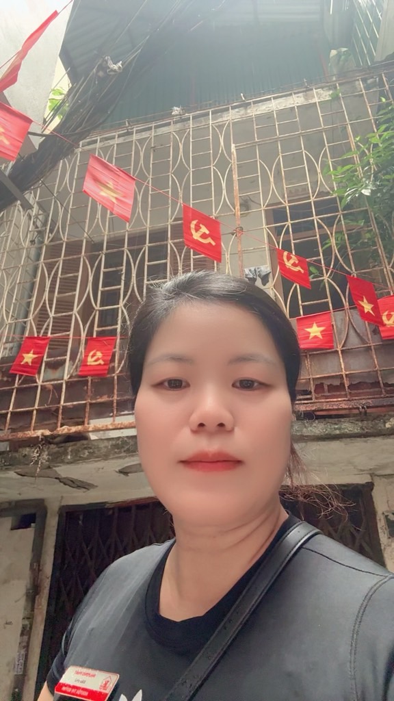 Bán nhà Ngõ Hoàng An - diện tích 19m2 3 tầng - Mặt phố nhà nhỏ xinh - giá 4,9 tỷ