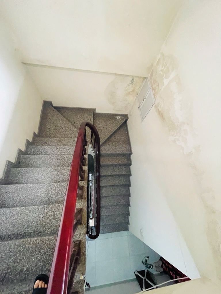 Bán nhà Nguyễn Chính - diện tích 44.3m2 4 tầng - 2 mặt ngõ - giá 15 tỷ