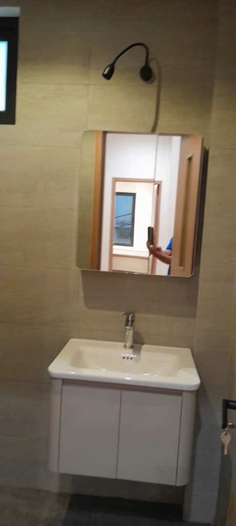 Bán nhà ngõ Ao Dài - diện tích 76.9m2 3 tầng - Nhà đẹp hiếm có - giá 12,6 tỷ