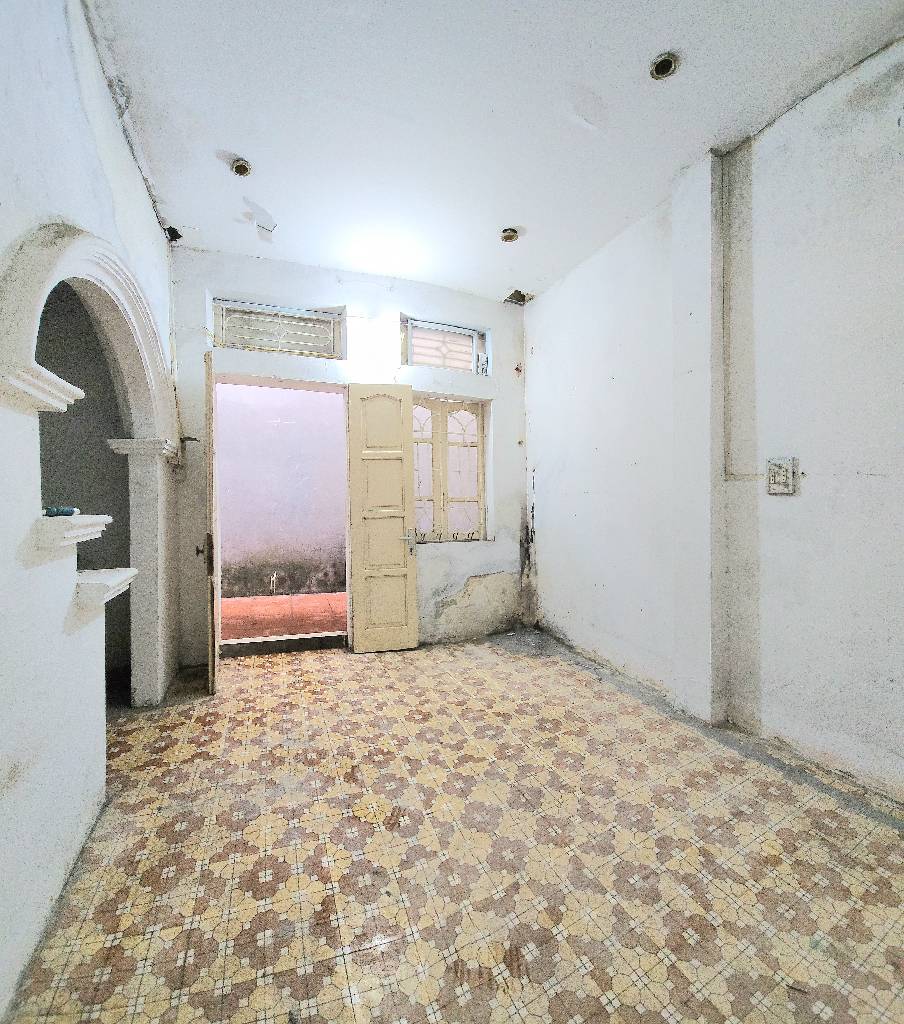 Bán nhà Hoàng Mai - diện tích 39m2 1 tầng - Lô góc - giá 6,5 tỷ