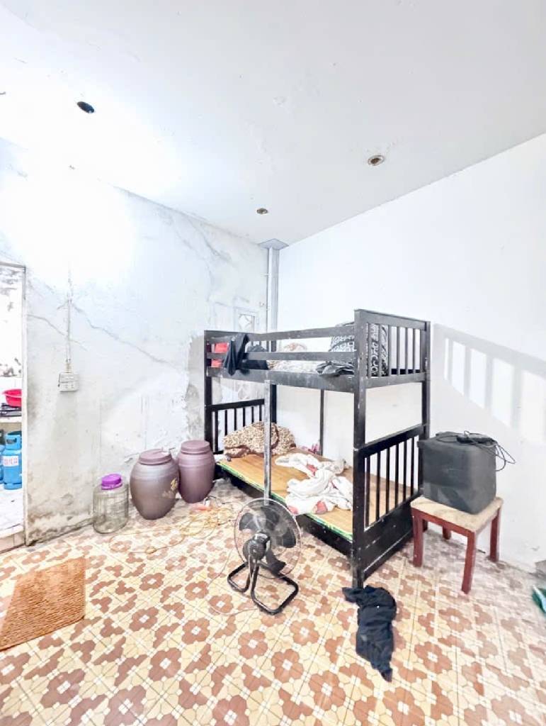 Bán nhà Hoàng Mai - diện tích 39m2 1 tầng - Lô góc - giá 6,5 tỷ