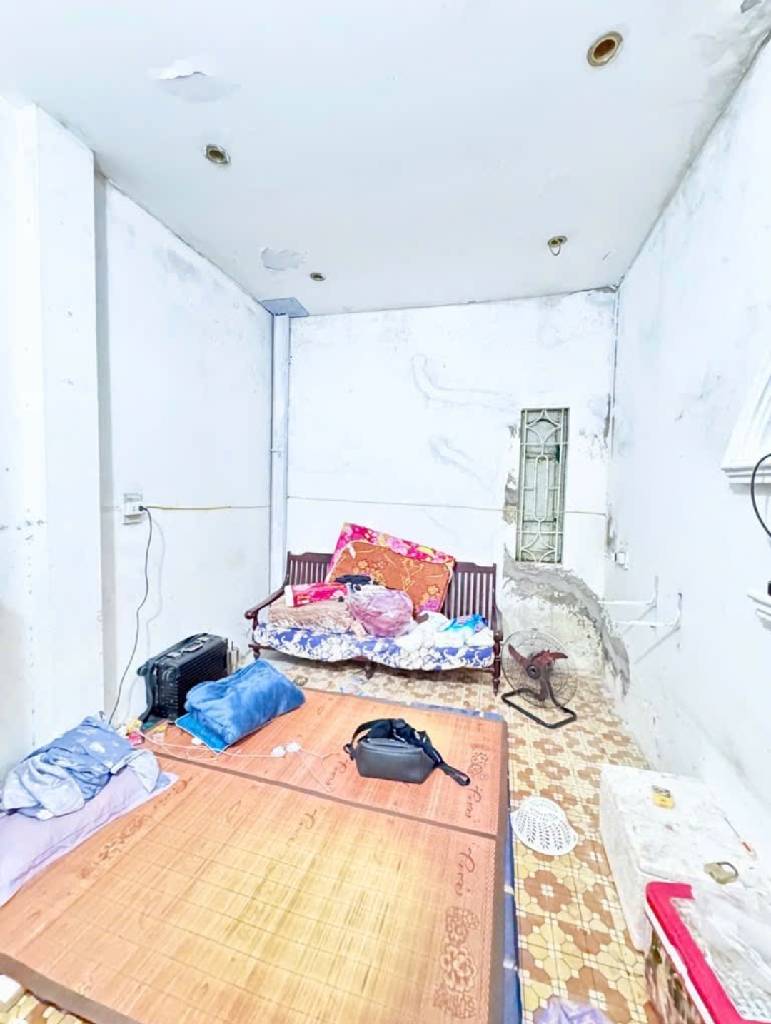 Bán nhà Hoàng Mai - diện tích 39m2 1 tầng - Lô góc - giá 6,5 tỷ