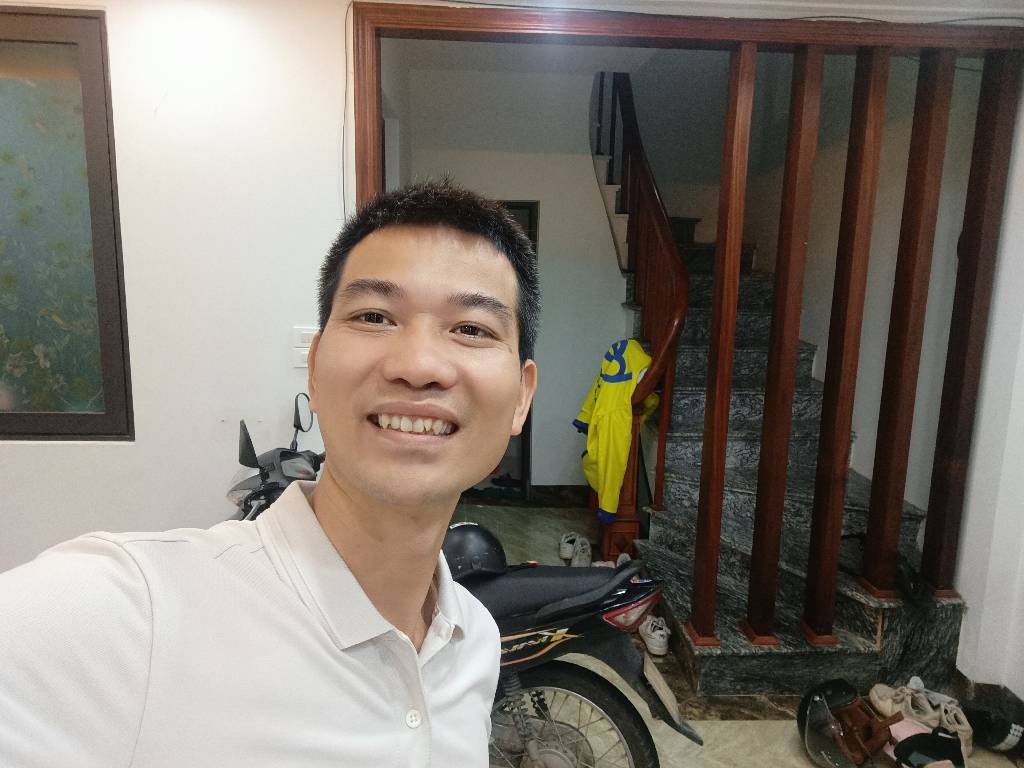 Bán nhà Định Công Hạ - diện tích 41.5m2 2 tầng - gần ô tô - giá 2,3 tỷ