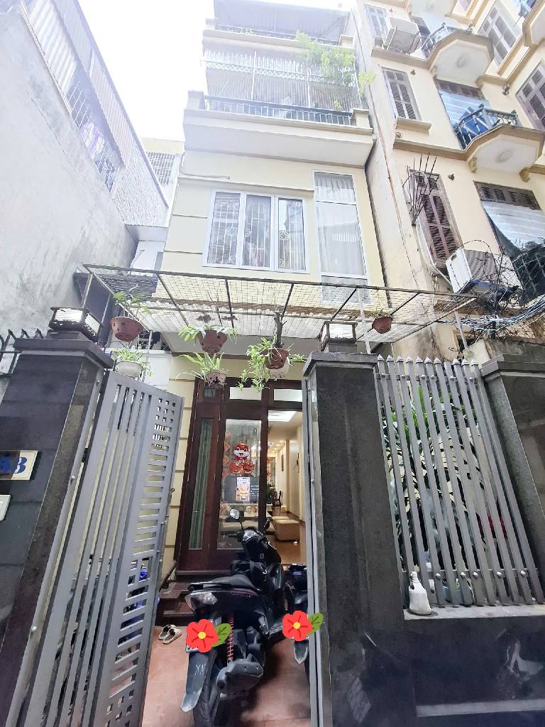 Bán nhà Ngõ Giếng Mứt - diện tích 54.4m2 4 tầng - Nhà đẹp hiếm có - giá 13,2 tỷ