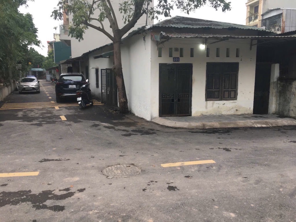 Bán nhà Nguyễn Khoái - diện tích 67.6m2 1 tầng - Lô góc, ô tô đỗ cửa - giá 12,3 tỷ