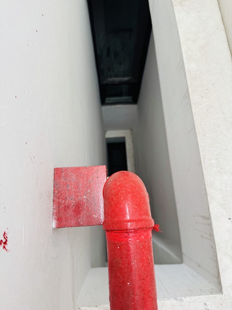 Bán nhà Quan Nhân - diện tích 75m2 6 tầng - Ô tô đỗ cửa - giá 24,5 tỷ