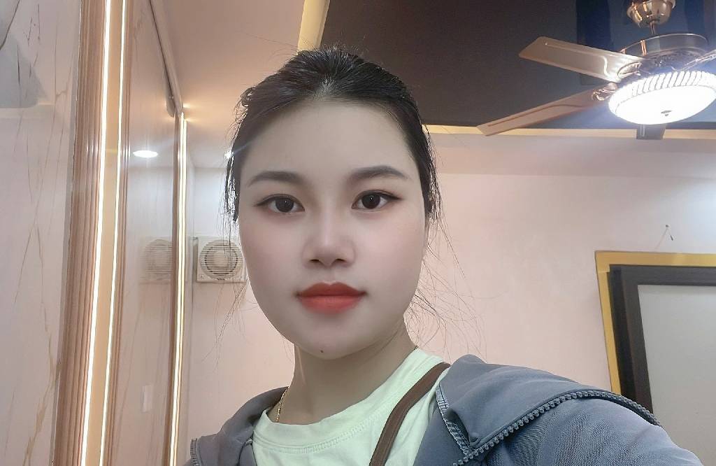 Bán nhà Phương Mai - diện tích 80m2 2 tầng - ô tô đỗ cầu thang - giá 4,45 tỷ