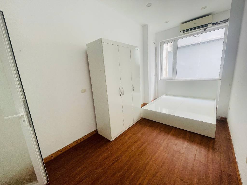 Alternative view of Bán Nhà Ngõ Giếng Mứt, Bạch Mai: 47m2 – 4 Tầng – 5 Ngủ – Dòng Tiền 20Tr – Giá 8.2 Tỷ