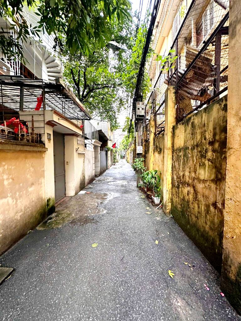 Bán nhà Nguyễn Trãi - diện tích 80m2 4 tầng - Nhà đẹp hiếm có - giá 17,6 tỷ