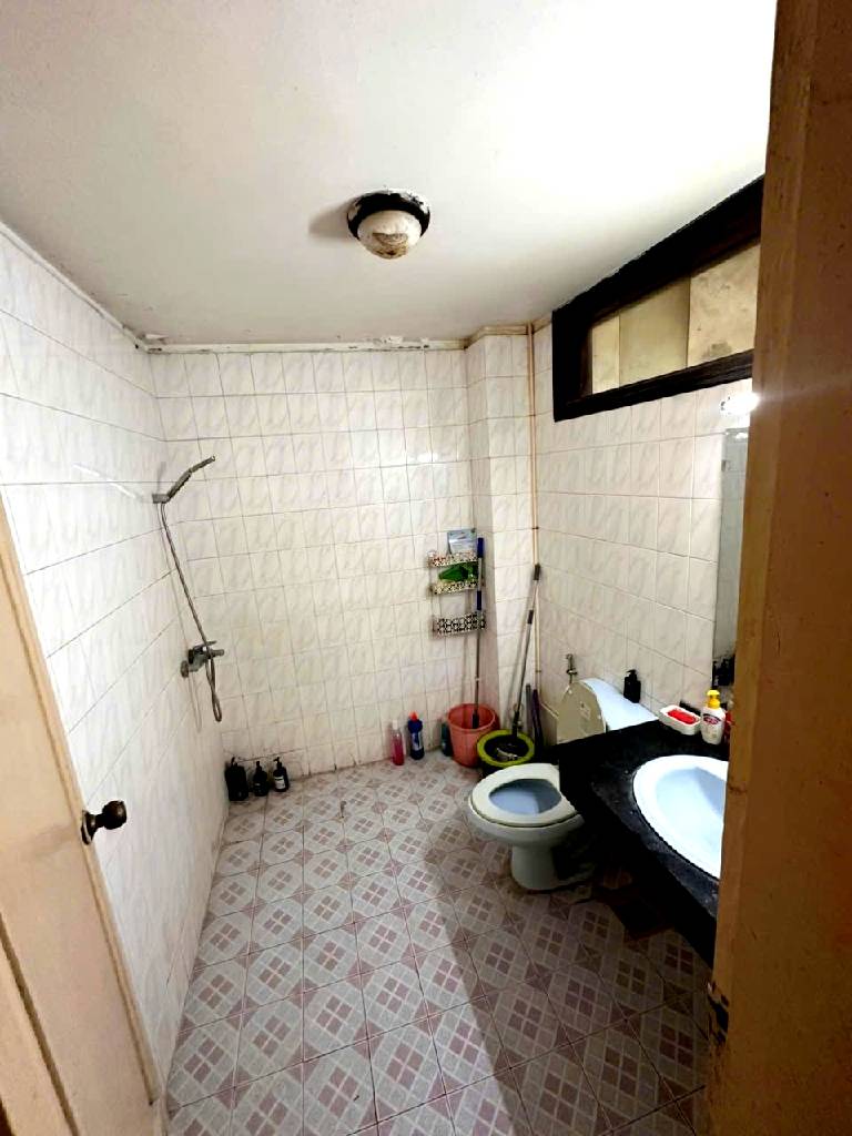 Bán nhà Nguyễn Trãi - diện tích 80m2 4 tầng - Nhà đẹp hiếm có - giá 17,6 tỷ