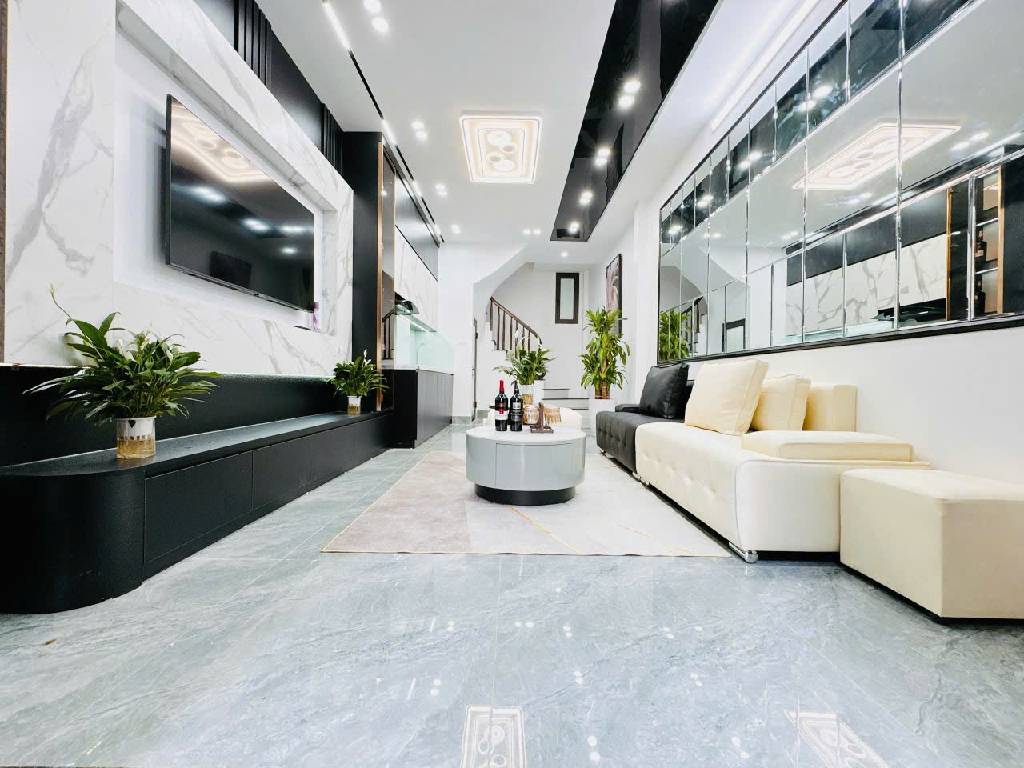 Bán nhà Khương Trung - diện tích 30m2 4 tầng - ô tô tránh - giá 8,9 tỷ