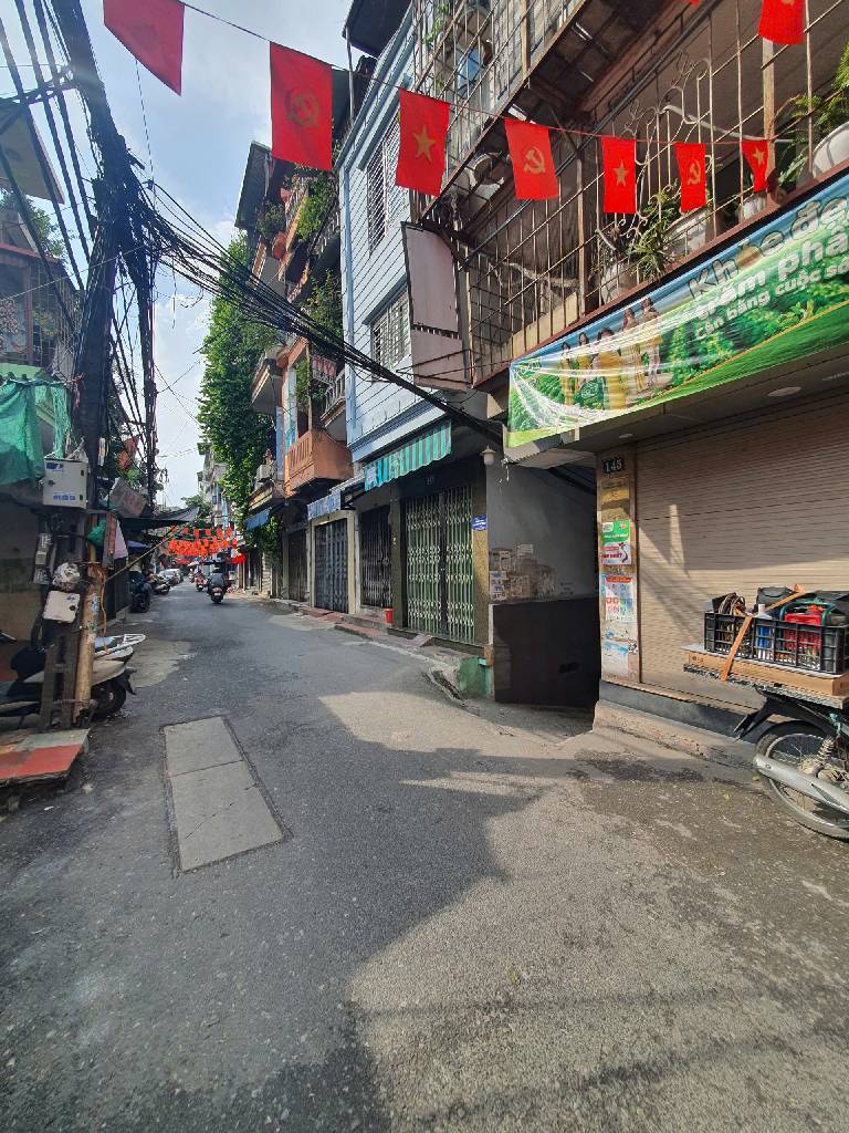 Bán nhà Đê Trần Khát Chân - diện tích 58m2 5 tầng - ô tô tránh - giá 11,2 tỷ