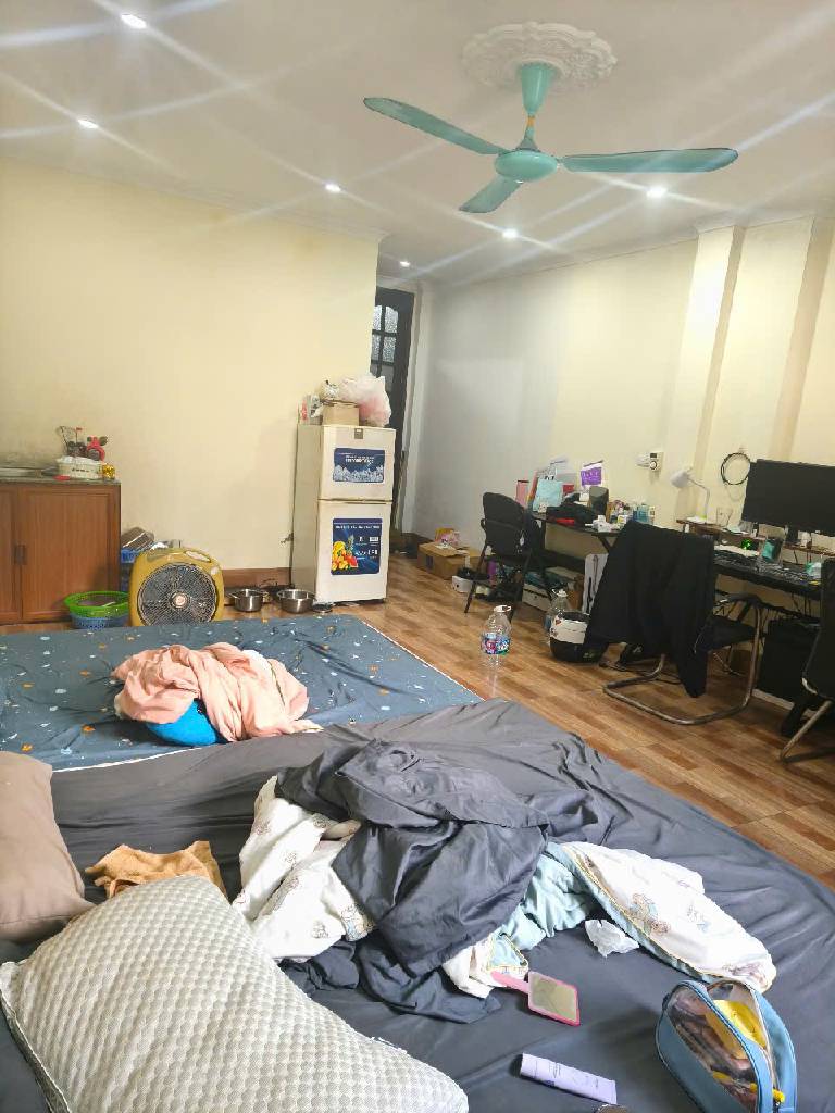 Bán nhà Đê Trần Khát Chân - diện tích 58m2 5 tầng - ô tô tránh - giá 11,2 tỷ