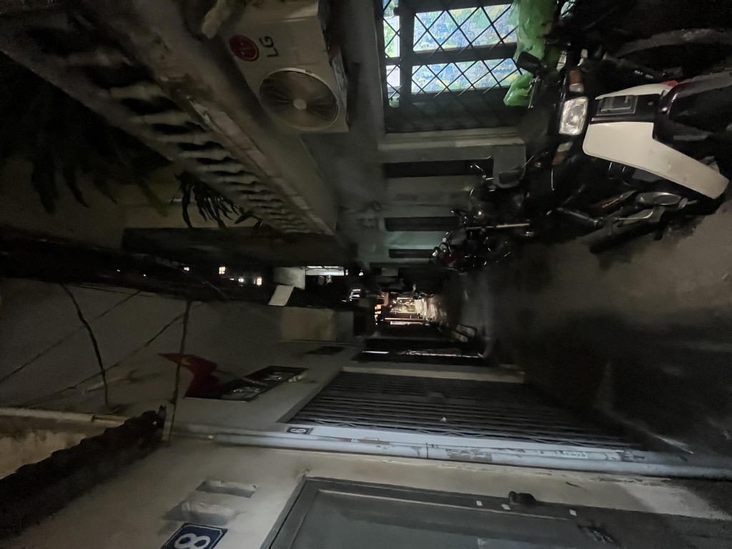 Bán nhà Láng - diện tích 16.8m2 1 tầng - ô tô đỗ cổng - giá 3,15 tỷ