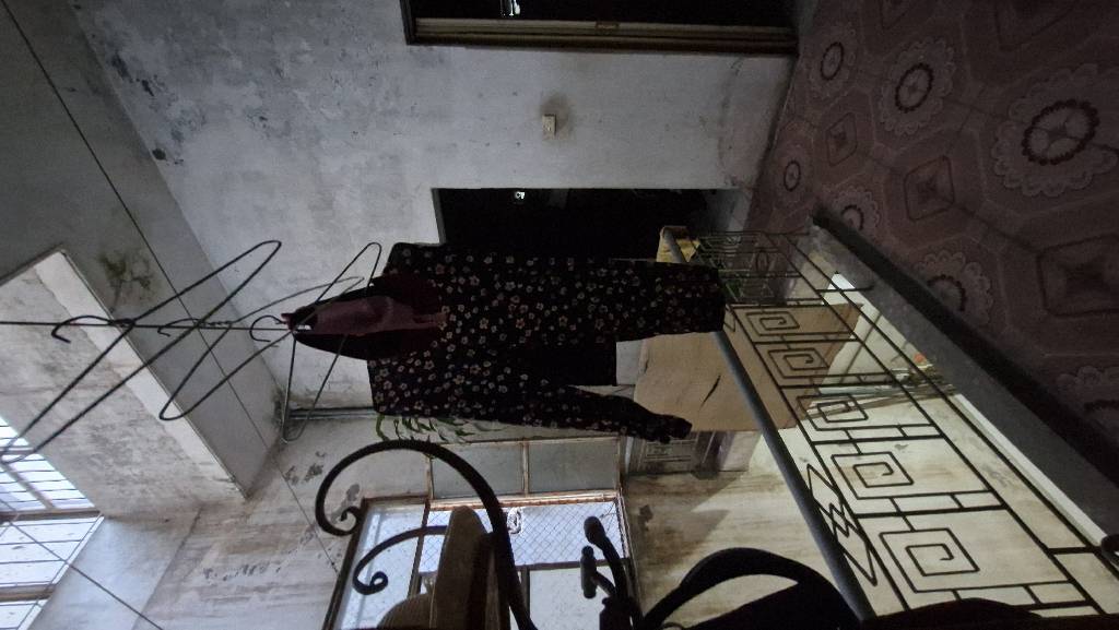 Bán nhà Dương Văn Bé - diện tích 104.3m2 2 tầng - ngõ thông ra phố - giá 22 tỷ