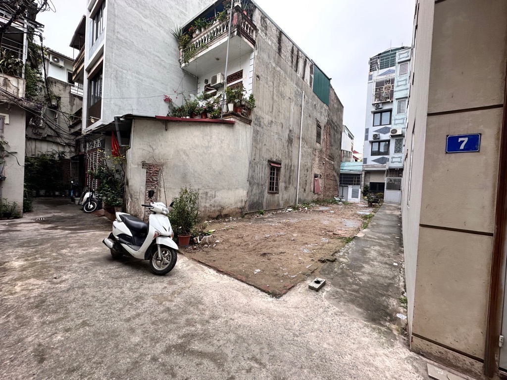 Bán đất phố Hoa Lâm Hoa Lâm 63m2, Q. Long Biên – Giá 11,5 tỷ