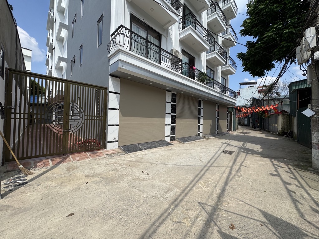 Bán nhà Thúy Lĩnh - diện tích 30m2 6 tầng - Ô TÔ TRÁNH 10M - giá 7,7 tỷ