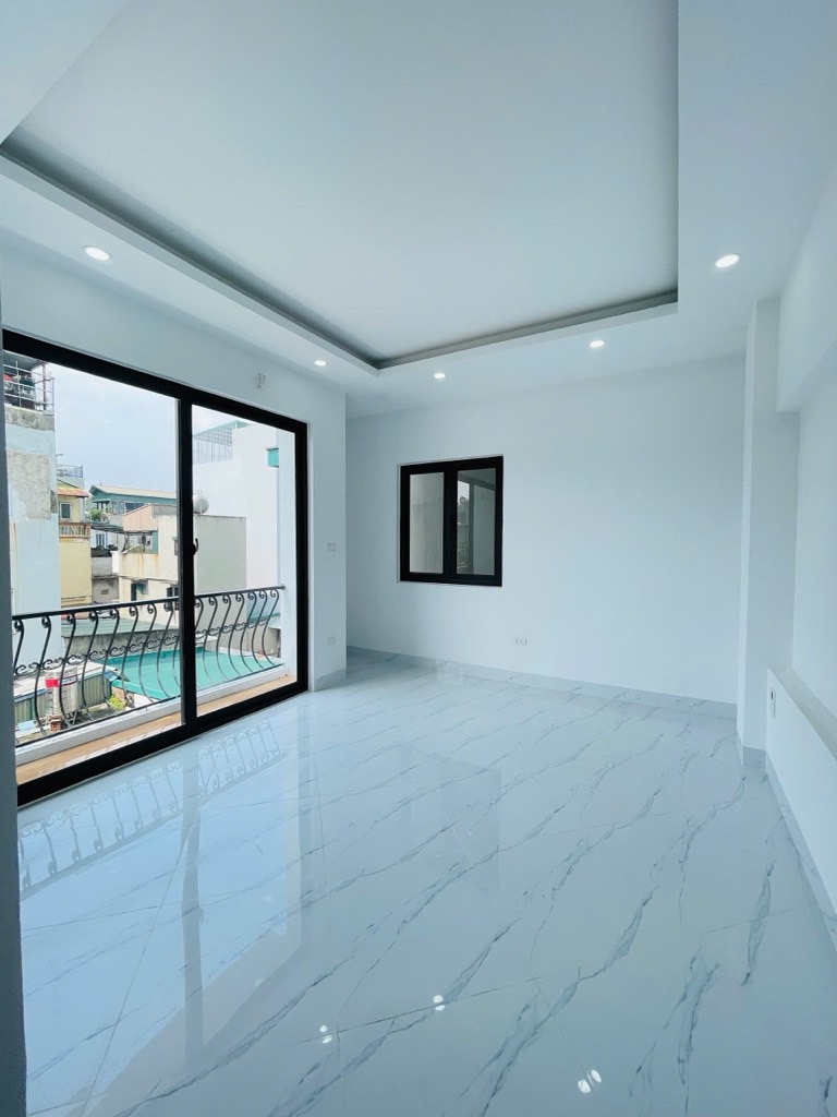 Bán nhà Thúy Lĩnh - diện tích 30m2 6 tầng - Lô góc thang máy - giá 8,75 tỷ