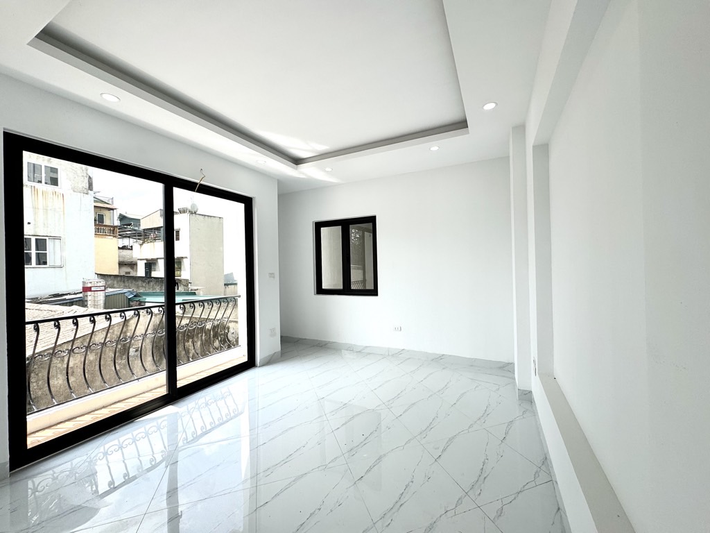 Bán nhà Thúy Lĩnh - diện tích 30m2 6 tầng - Lô góc thang máy - giá 8,75 tỷ