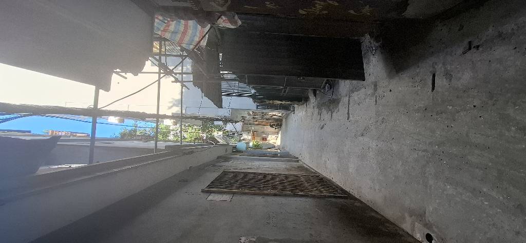 Bán nhà Bùi Xương Trạch - diện tích 56m2 3 tầng - Ô tô 3 bước - giá 13,5 tỷ