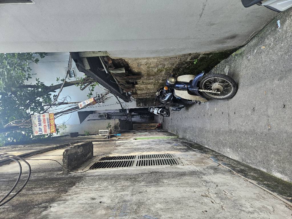 Bán nhà Lãng Yên - diện tích 79.9m2 1 tầng - Mảnh đất hiếm sót lại - giá 11,7 tỷ