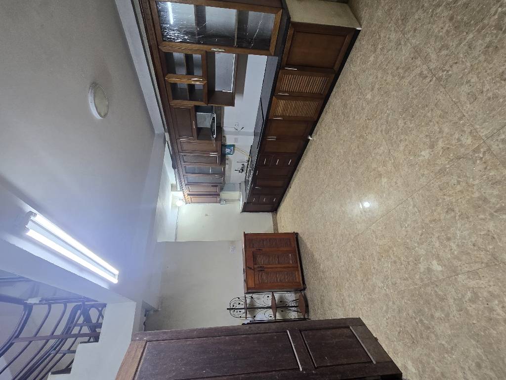 Bán nhà Kim Giang - diện tích 93m2 6 tầng - SIÊU PHẨM - giá 12 tỷ