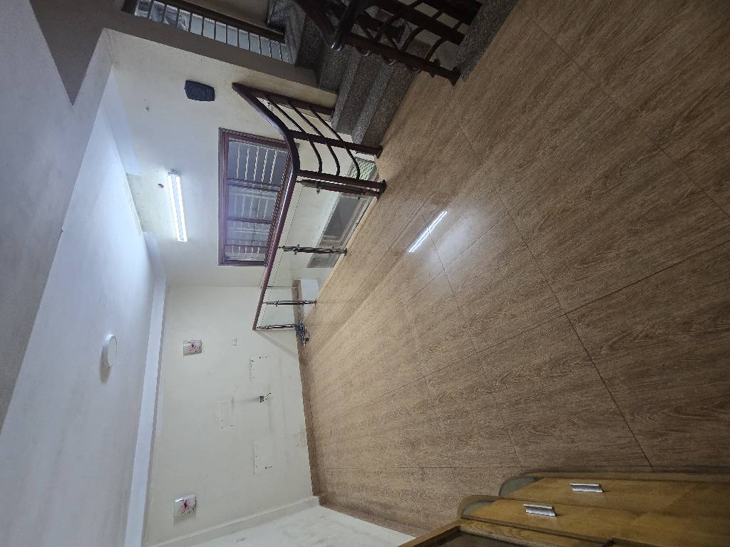 Bán nhà Kim Giang - diện tích 93m2 6 tầng - SIÊU PHẨM - giá 12 tỷ