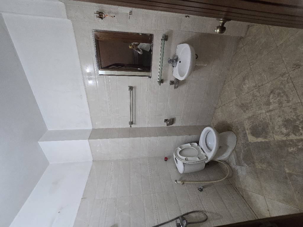 Bán nhà Kim Giang - diện tích 93m2 6 tầng - SIÊU PHẨM - giá 12 tỷ